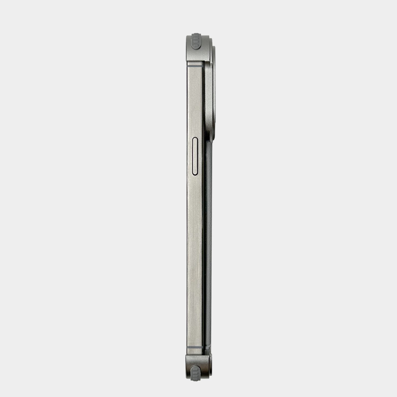 Exos 1.0 | экзокейс для iPhone в Ташкенте Exos 1.0 | экзокейс для iPhone в Ташкенте